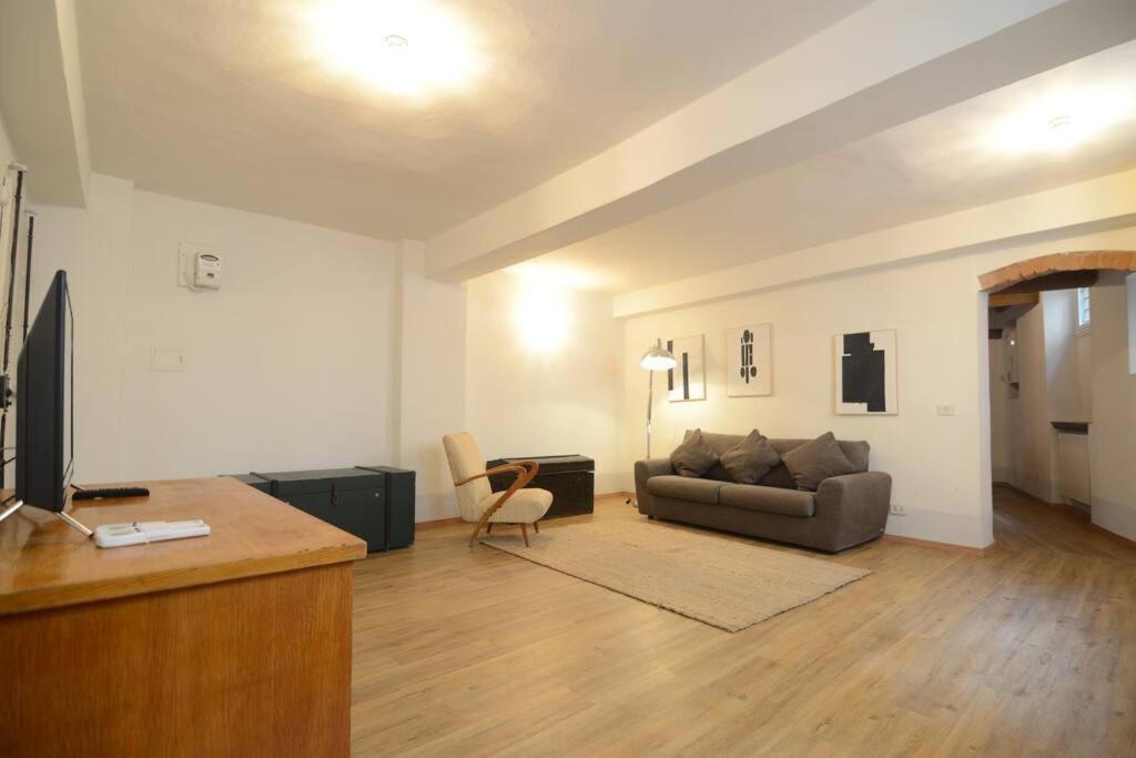 פירנצה Keys Of Italy - Sprone 15 - 2 Bedroom Family Apartment By Ponte Vecchio מראה חיצוני תמונה